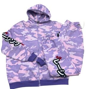Like New Mens Boohooman Medium Lavender and Pink Camo Hoodie Set